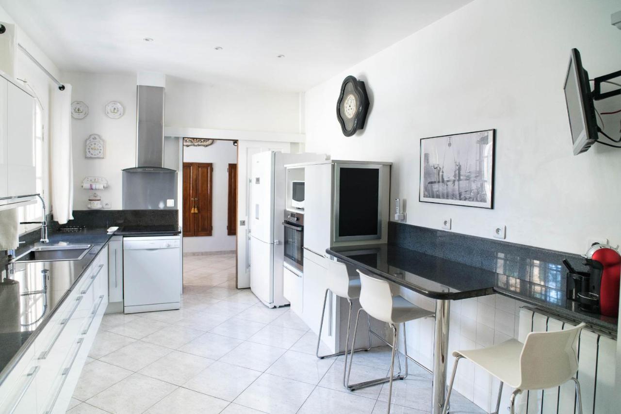 Apartamento Mas des Sentes Nans-les-Pins Exterior foto