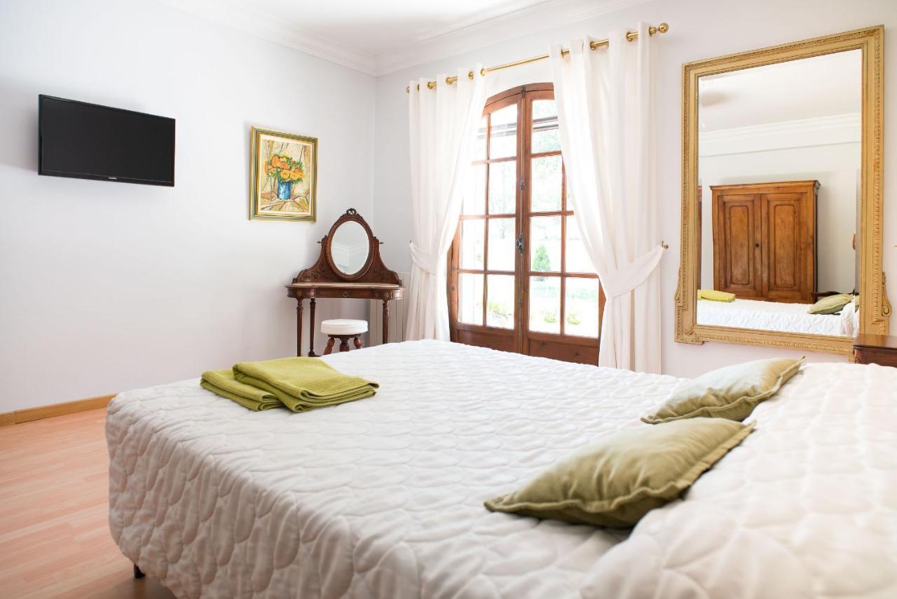 Apartamento Mas des Sentes Nans-les-Pins Exterior foto